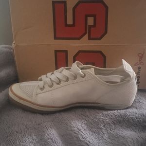 Triple 5 Soul sneakers